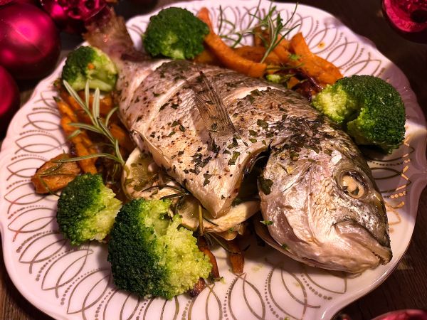 Schöne Feiertage und ein genussvolles neues Jahr!